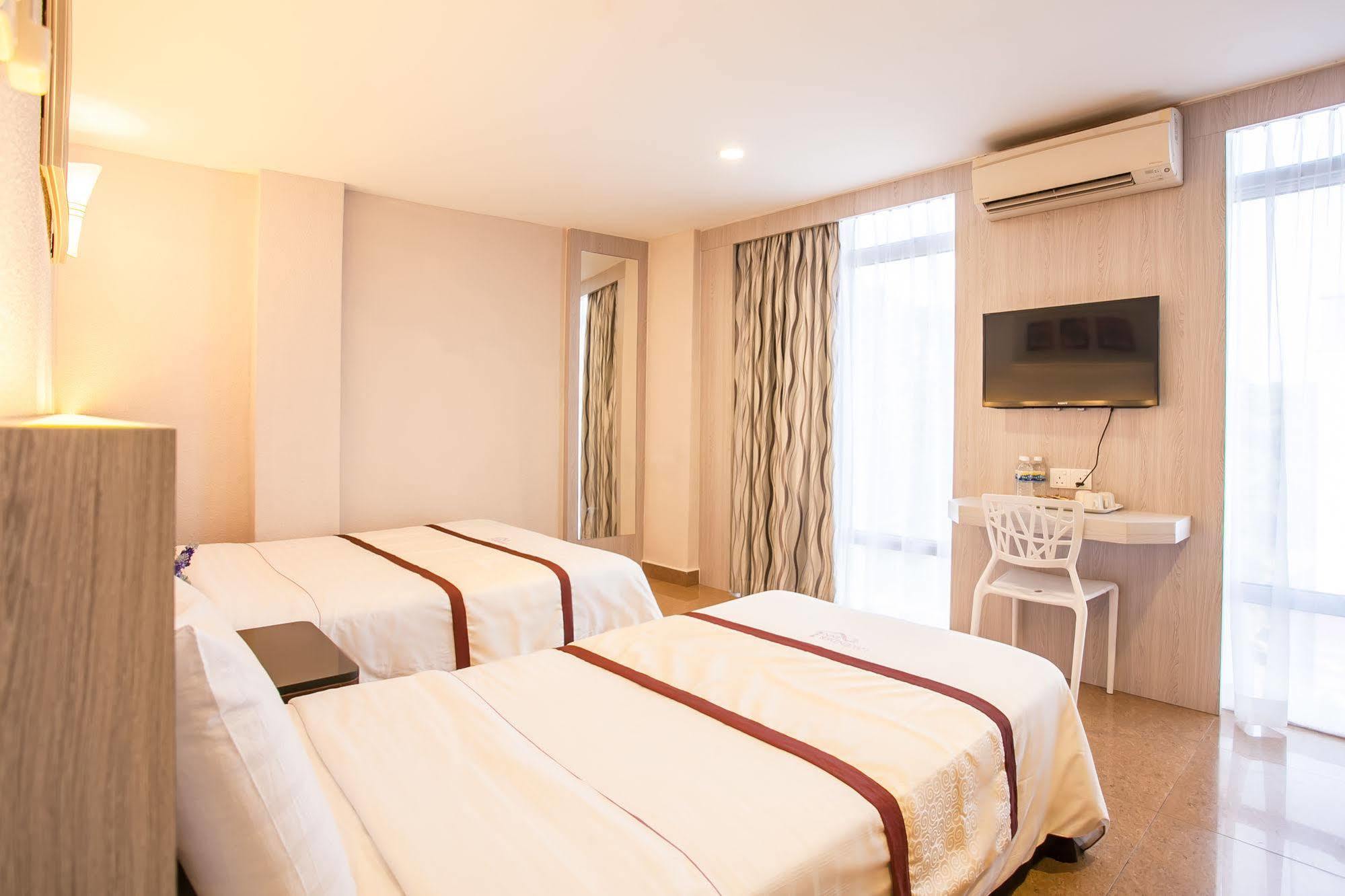 Lavender Inn Nusa Bestari Τζόχορ Μπάχρου Εξωτερικό φωτογραφία